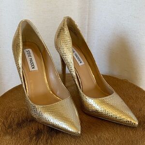 Steve Madden Gold Snakeskin Heels
